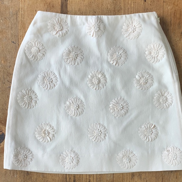 Valentino White Floral Silk Wool Mini Skirt - Picture 12 of 16